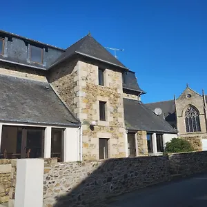 Couette-café Le Village, Louannec